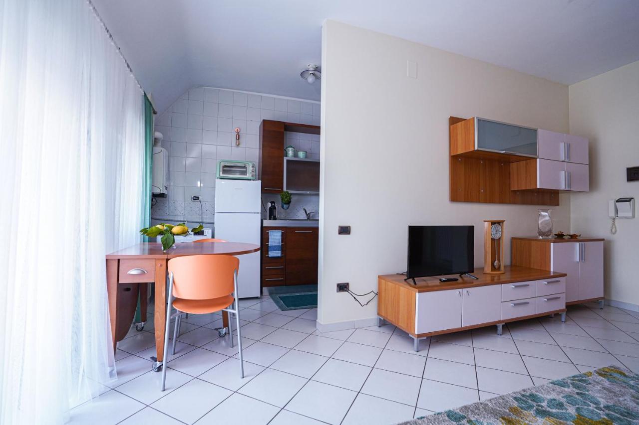 La Casa Di Azzurra Centro Citta Appartamento Fino A 4 Posti Letto E 2 Bagni Foggia Extérieur photo