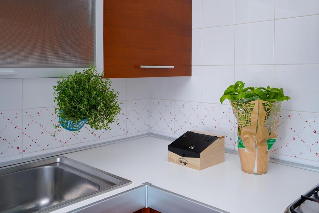 La Casa Di Azzurra Centro Citta Appartamento Fino A 4 Posti Letto E 2 Bagni Foggia Extérieur photo