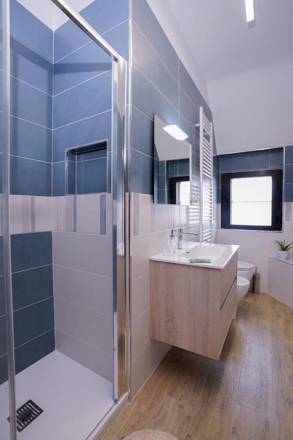La Casa Di Azzurra Centro Citta Appartamento Fino A 4 Posti Letto E 2 Bagni Foggia Extérieur photo