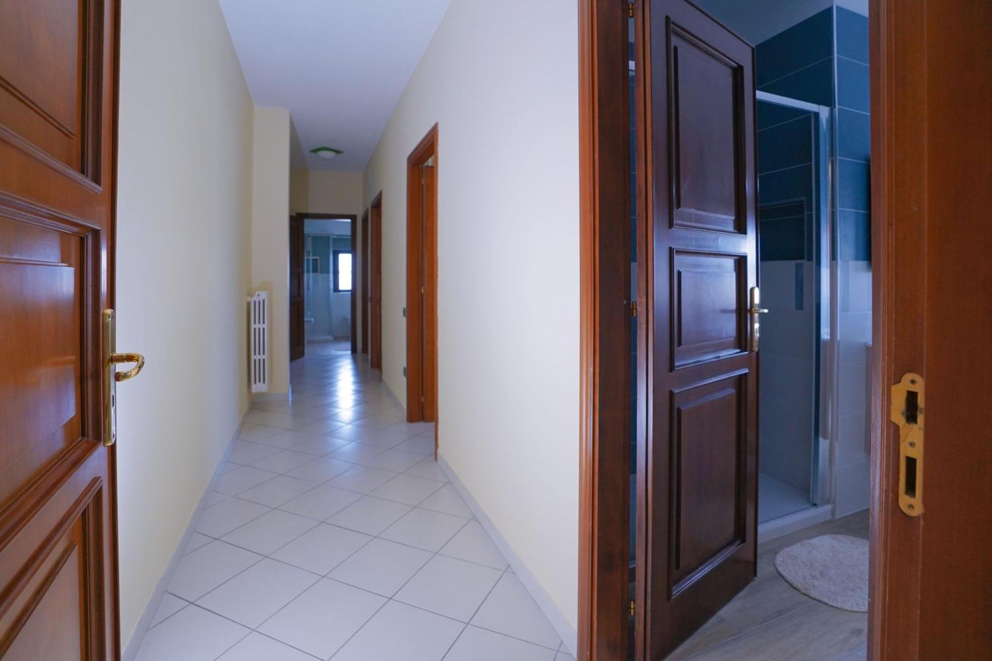 La Casa Di Azzurra Centro Citta Appartamento Fino A 4 Posti Letto E 2 Bagni Foggia Extérieur photo